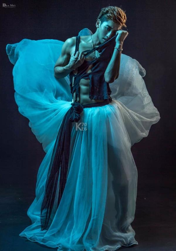 Whoseman-12-芬達Maxime譜出的異國情慾